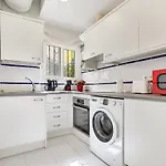 Apartamento con patio a 1 minuto de la playa